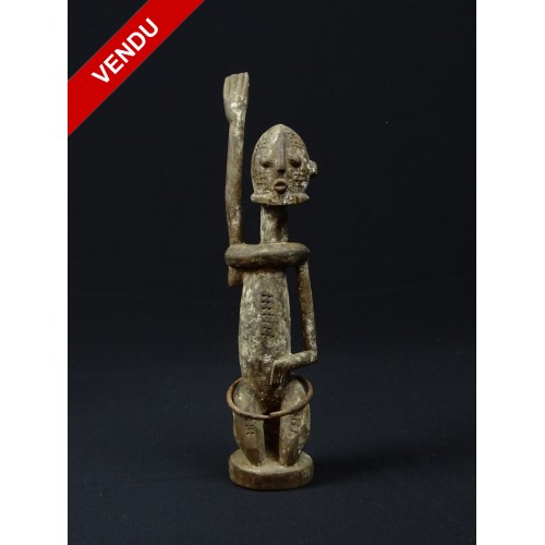 Art tribal statuette africaine amulette Tellem Dogon