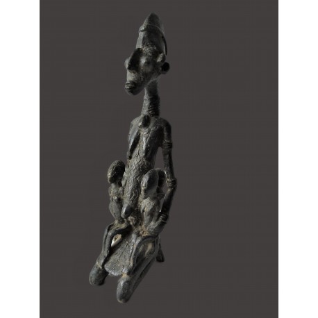 Maternité Bronze Dogon d'une mère et ses 3 enfant - 22 cm